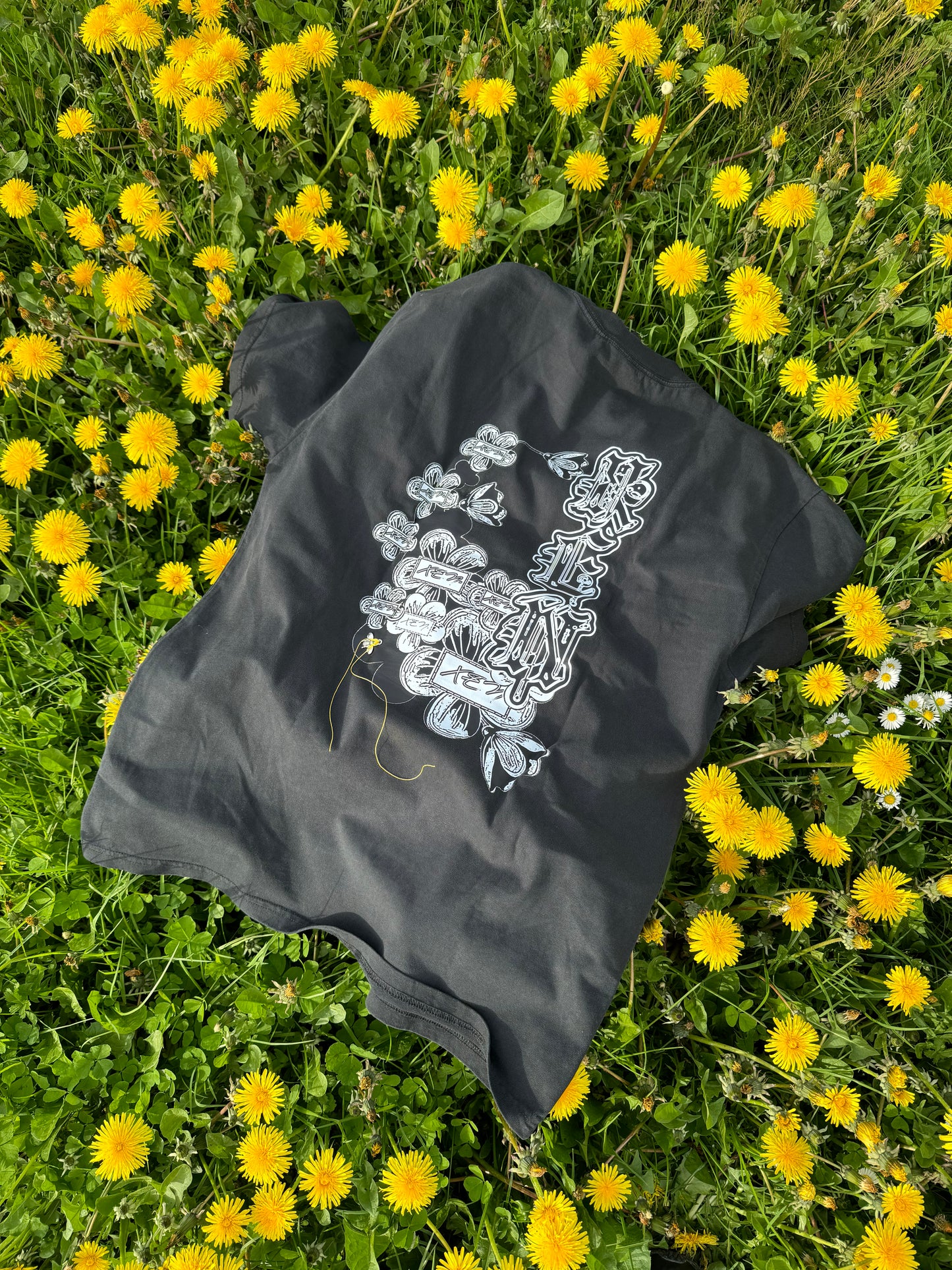 ‘BackBloom’ T-Shirt