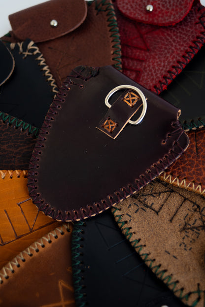 Mini Pouch 1.1 (Burgundy Muscle)