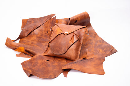 ‘Belly Pouch’ Kudu Naked (Nutmeg)