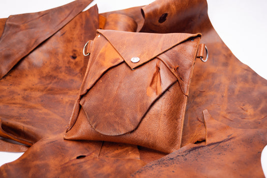 ‘Belly Pouch’ Kudu Naked (Nutmeg)