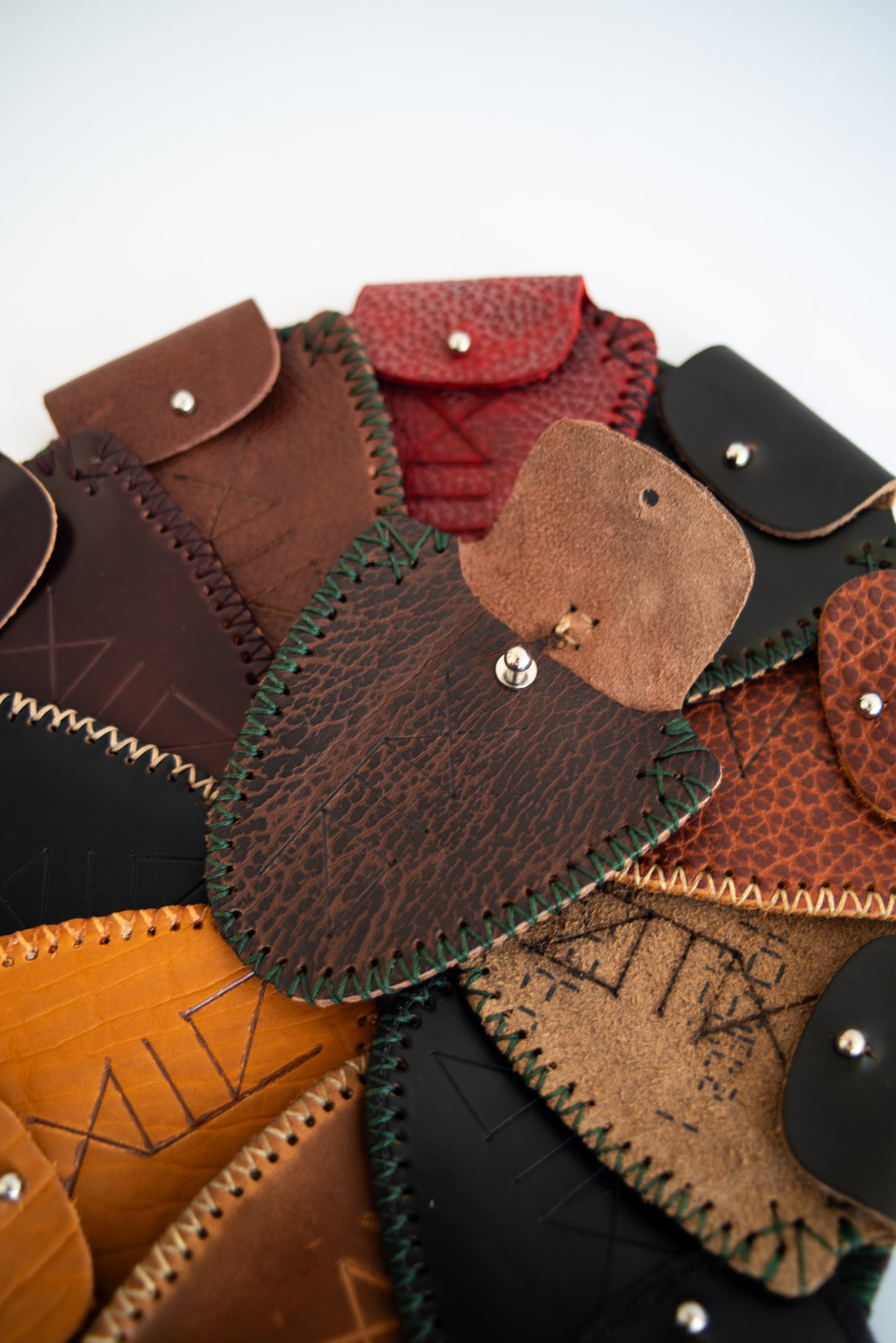 Mini Pouch 1.1 (Wood Grain)