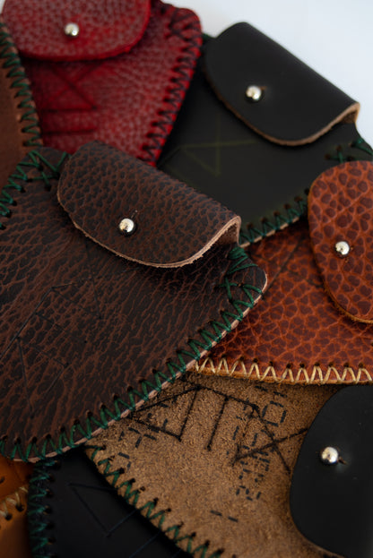 Mini Pouch 1.1 (Wood Grain)