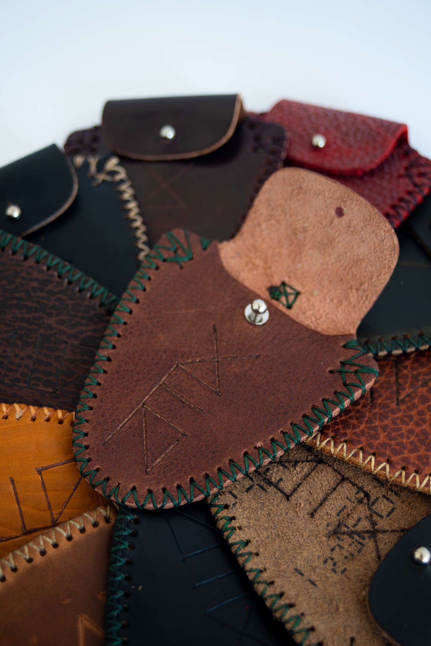 Mini Pouch 1.1 (Classic Brown)