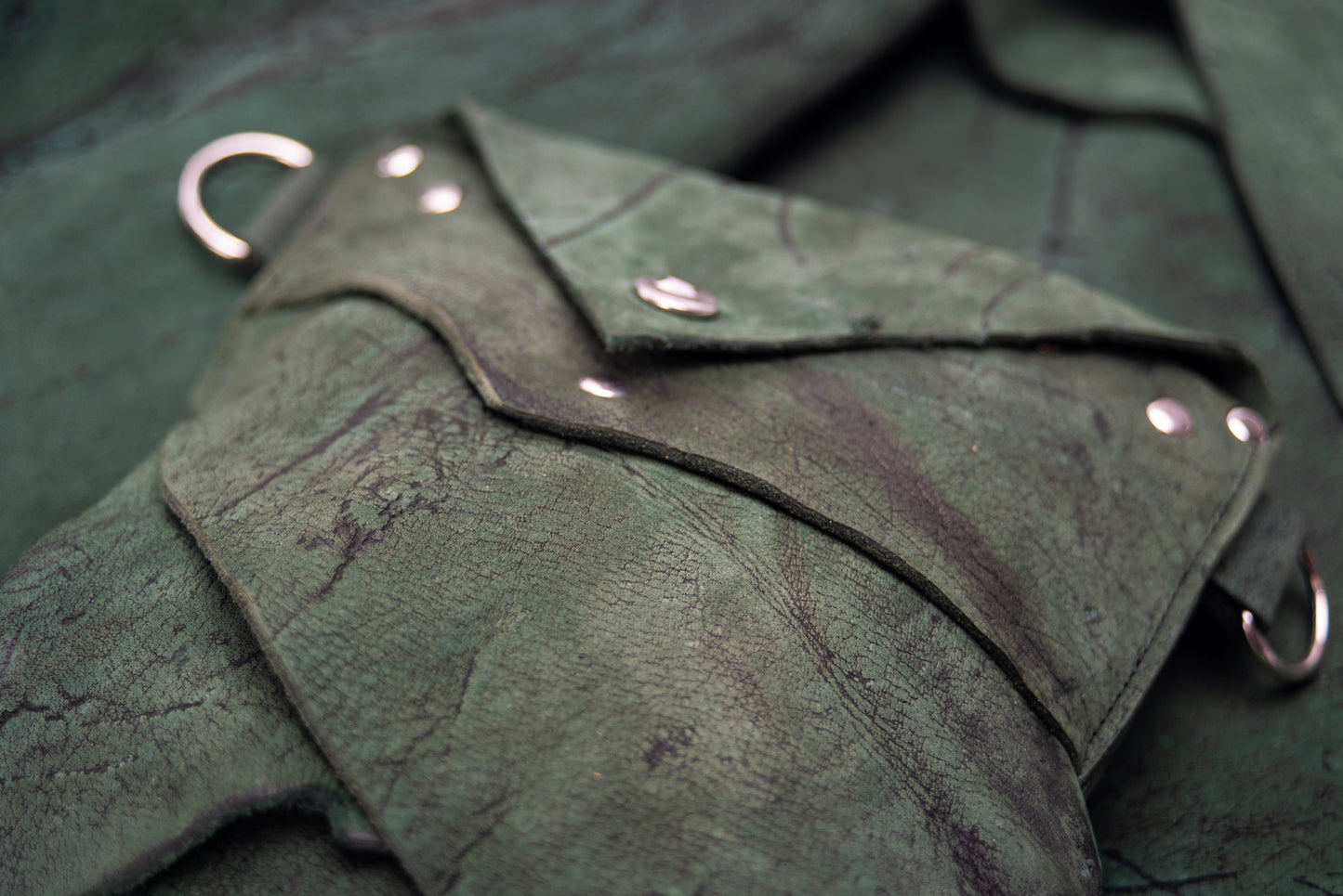 ‘Belly Pouch’ Kudu Reverse (Forrest Green)