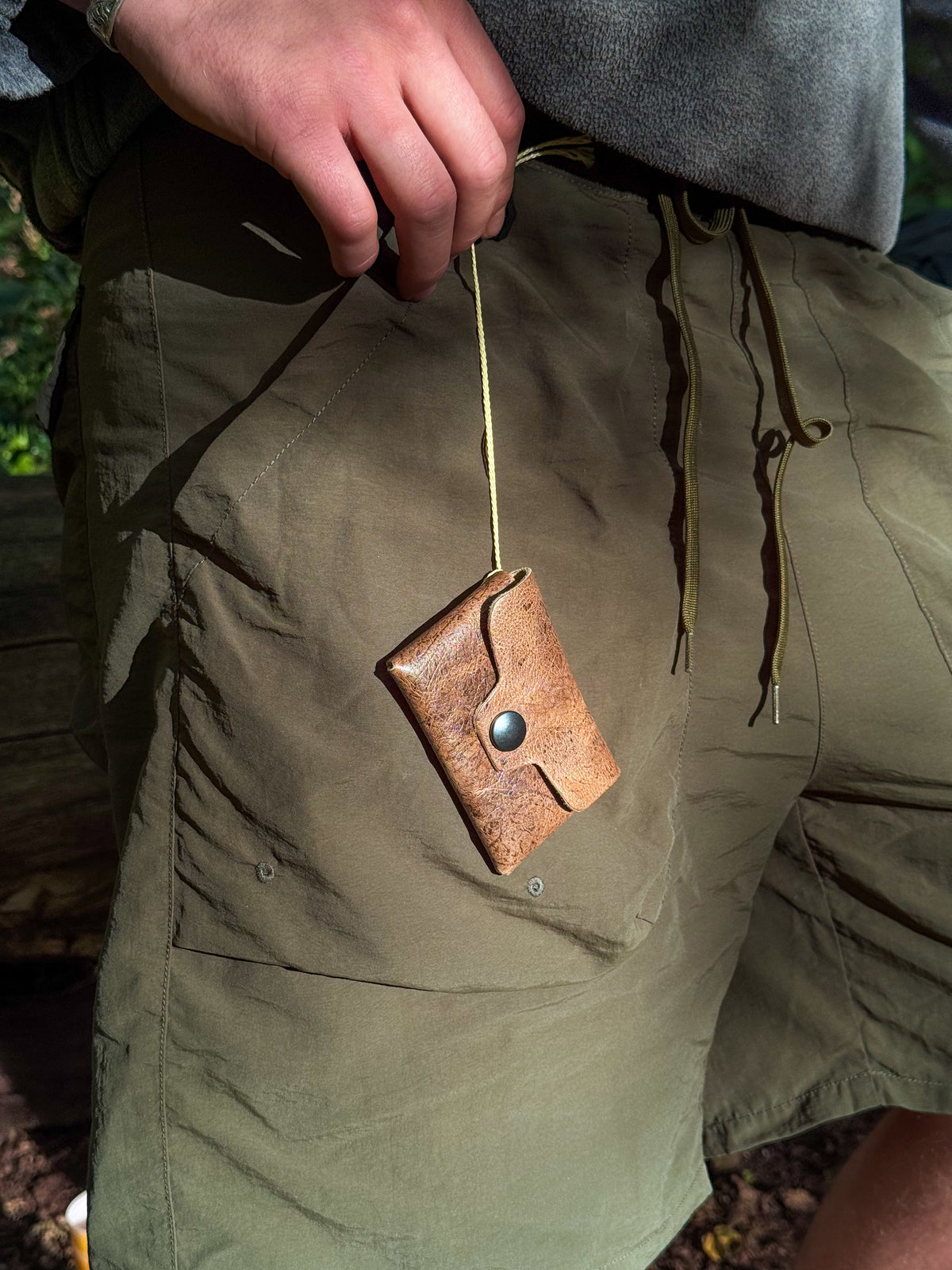 Spinal Cord Card Holder (Nutmeg)