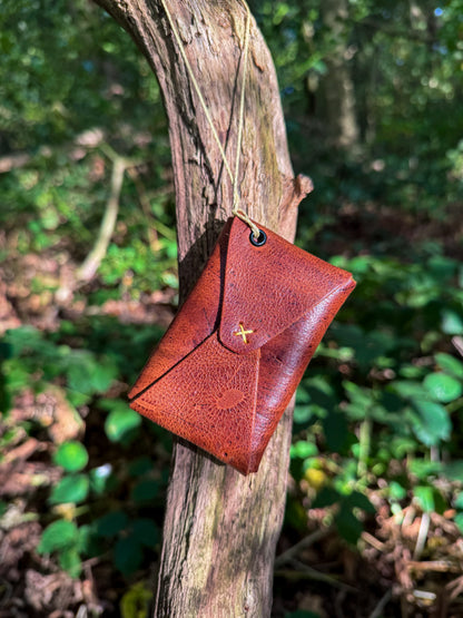 Spinal Cord Card Holder (Nutmeg)