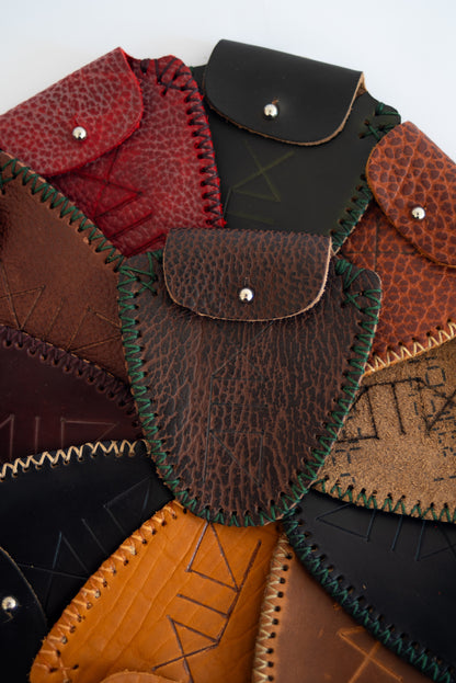 Mini Pouch 1.1 (Wood Grain)