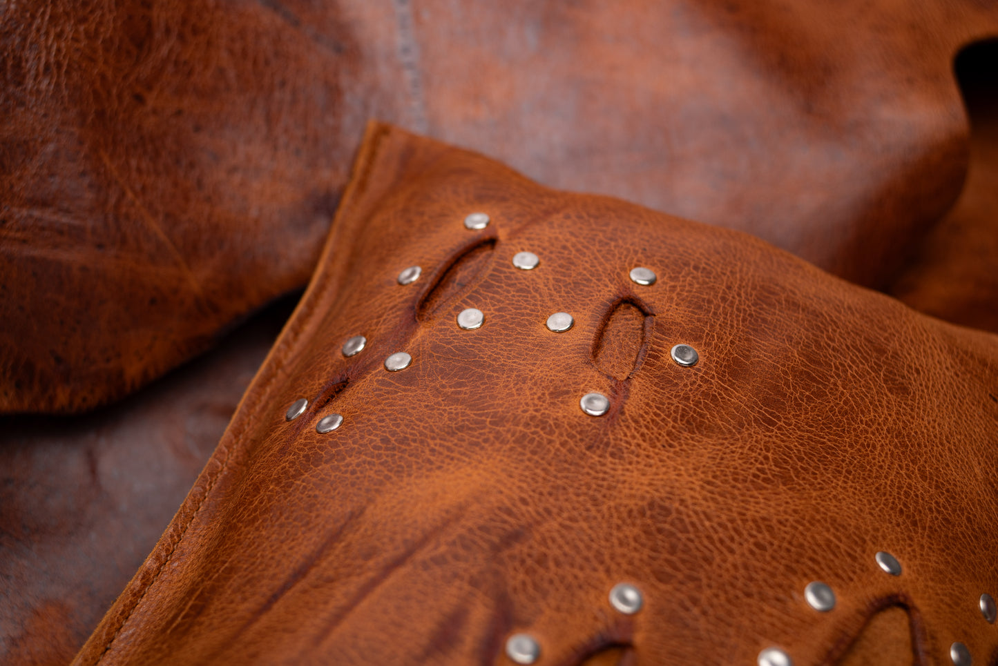 ‘Belly Pouch’ - Kudu Naked (Nutmeg)