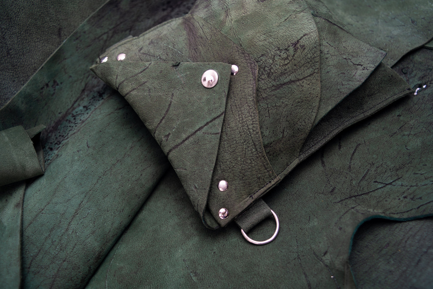 ‘Belly Pouch’ Kudu Reverse (Forrest Green)